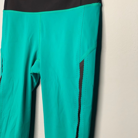 Turquoise Lululemon Leggings - Picture 2 of 8